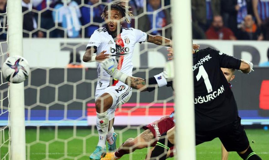 Uğur Meleke, Beşiktaş'ın golcüsü Michy Batshuayi'yi eski Fenerbahçeli Daniel Guiza'ya benzetti!
