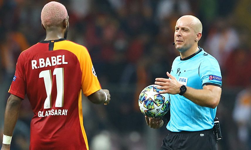 Galatasaraylı Yıldız Ryan Babel Rap Albümü Çıkardı!