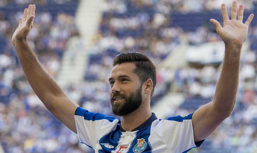 Felipe Trabzonspor’a transfer oldu mu? Trabzonspor Felipe transferi için görüşmelerini sürdürüyor