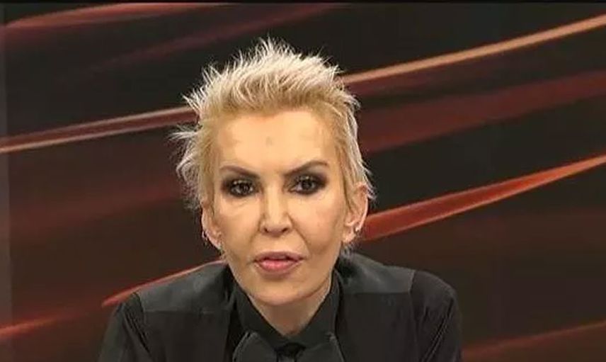 Milli takımla Tunus'a giden Seyhan Soylu, soyundu verdiği pozlar takipçilerini çıldırttı görenler ne yapacağını bilemedi bu ne kılık