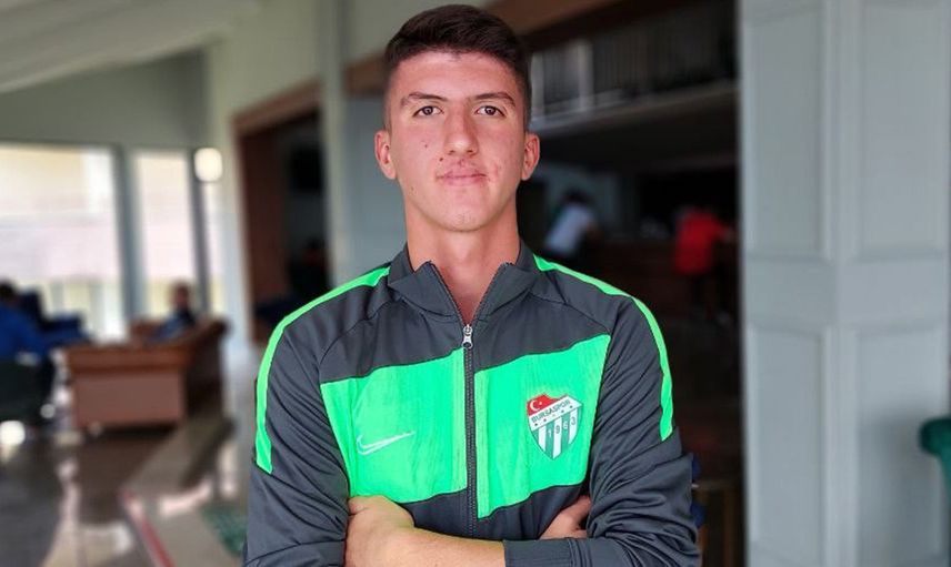 Trabzonspor Bursaspor'dan Taha Altıkardeş'i Transfer Ediyor!
