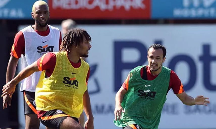 Galatasaray'da Sacha Boey Takımla Çalışmalara Başladı!
