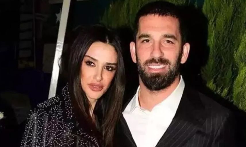 Arda Turan bebeğini kaybetti