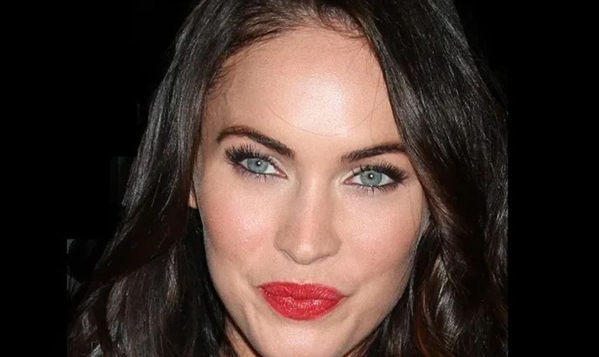 Megan Fox seksi iç çamaşırlarıyla ekran önüne çıktı
