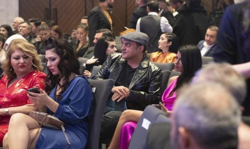Seren Serengil'in intikamı fena oldu! Ödül gecesinde Bircan ve Arto'yu yerin dibine soktu