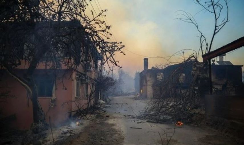 Antalya - Manavgat'ta Çıkan Yangından İç Burkan Görüntüler