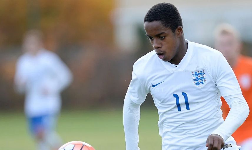 Fenerbahçe, Ryan Sessegnon'u Transfer Etmek İstiyor!