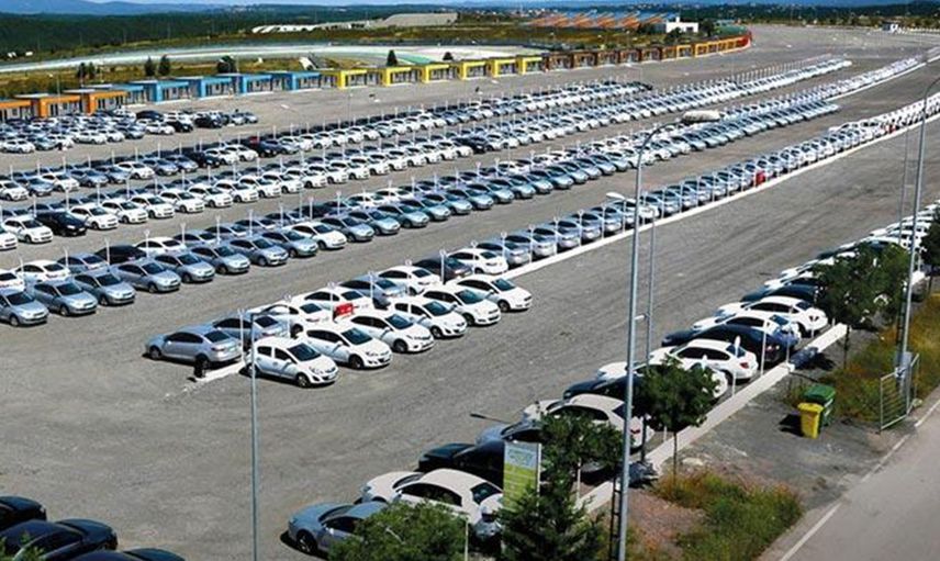 Sıfır Araba Almak İmkansız Hale Geldi! Bayide Yok Galeride İse Ateş Pahası