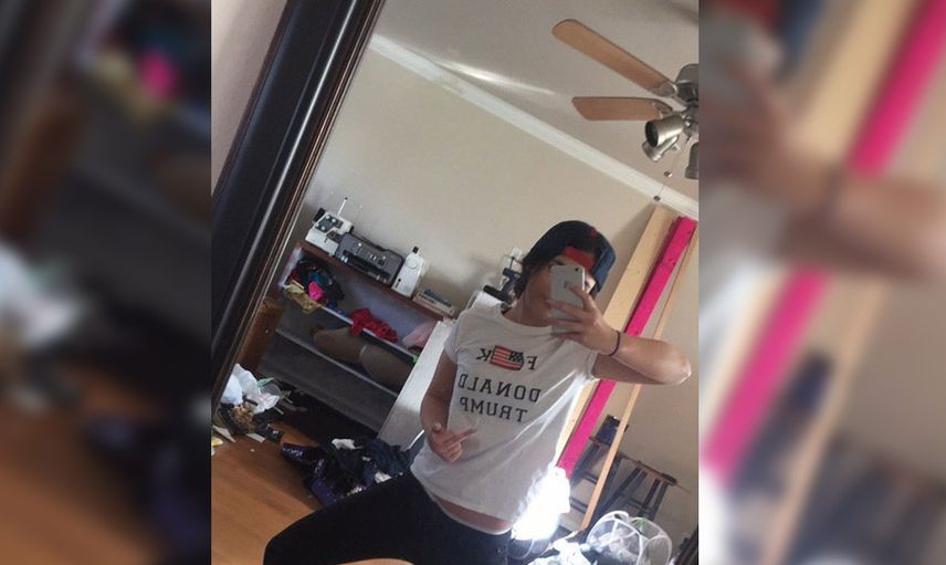 Çektiği selfie ile olay oldu! Fotoğraftaki detayı fark ettiniz mi?