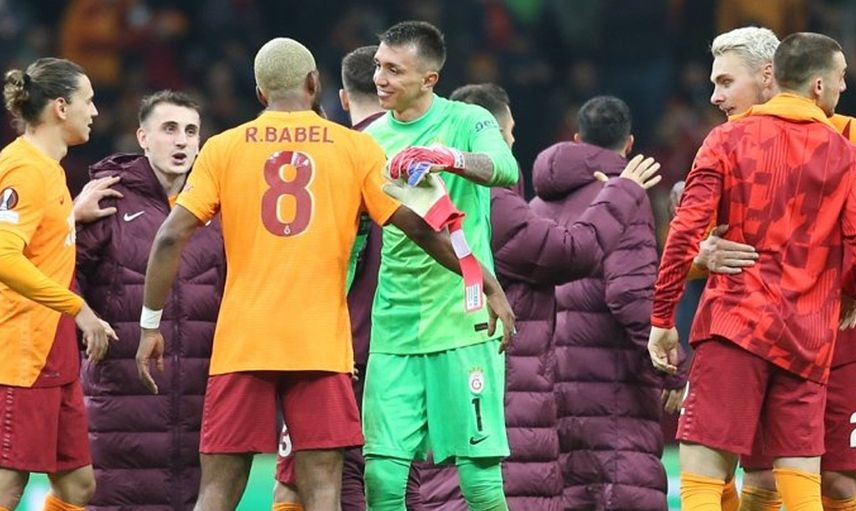 Galatasaray'ın Marsilya Zaferi Avrupa'da Manşetlere Taşındı!
