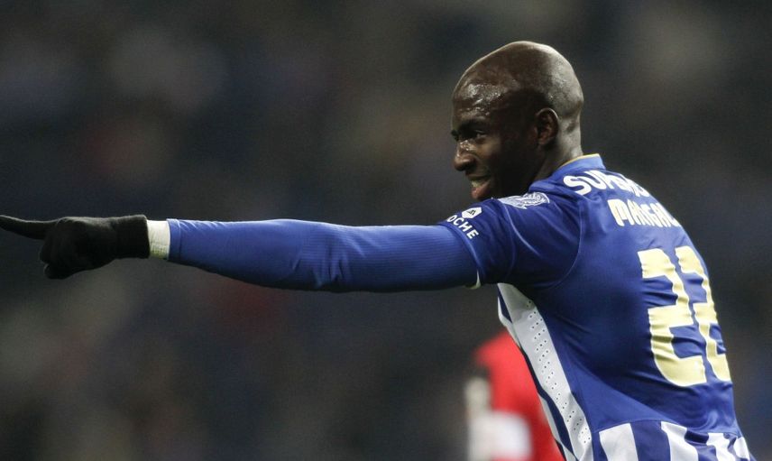Beşiktaş Eliaquim Mangala İle Görüşüyor!