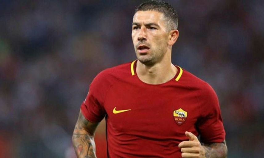 Galatasaray Aleksander Kolarov'un Peşinde!