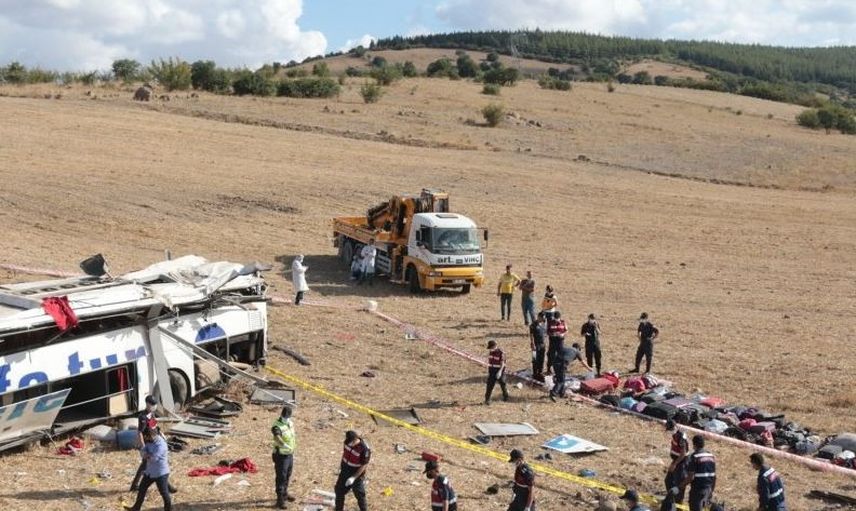 Balıkesir Kazasında Mucize Kurtuluş: Burnu Bile Kanamadı!