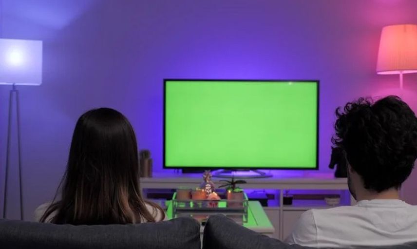Uygunsuz video izleyen iki adam da bu benim karım dedi!