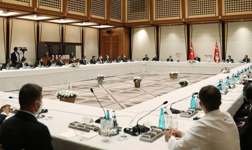 Cumhurbaşkanı Erdoğan, Şampiyon Siyah Beyazlı Takımı Kabul Etti