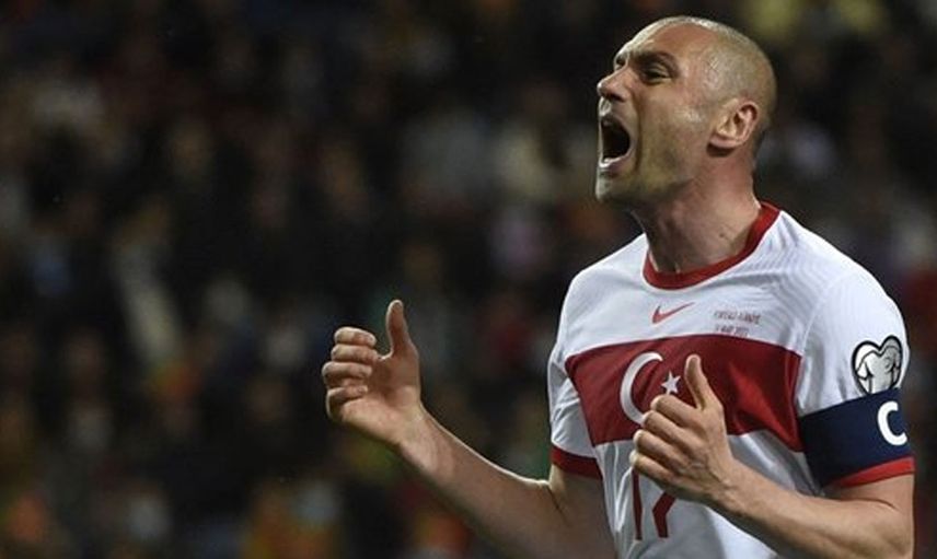 A Milli Takım'a veda ettiğini açıklayan Burak Yılmaz, Beşiktaş'a transfer oluyor!