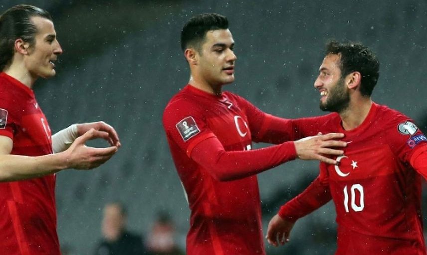 A Milli Takım'ın futbolcusu Ozan Kabak bu sezon daha forma giyemeyecek!
