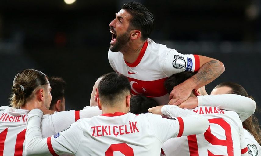 A Milli Takım'ın Yıldız Futbolcusu Zeki Çelik Dev Takımların Transfer Radarına Girdi!