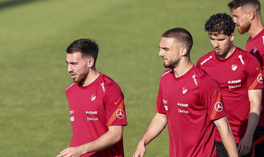 A Milli Takım'ın yıldızı Orkun Kökçü'yü Roma transfer etmek istiyor!