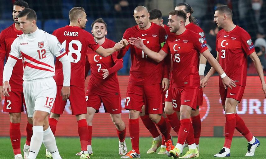 A Milli Takım'ın Yıldızı Zeki Çelik,  Atletico Madrid'e Transfer Oluyor!