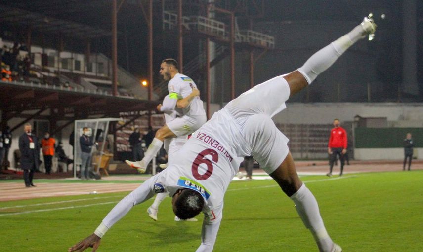 Aaron Boupendza'dan Fenerbahçe Açıklaması!