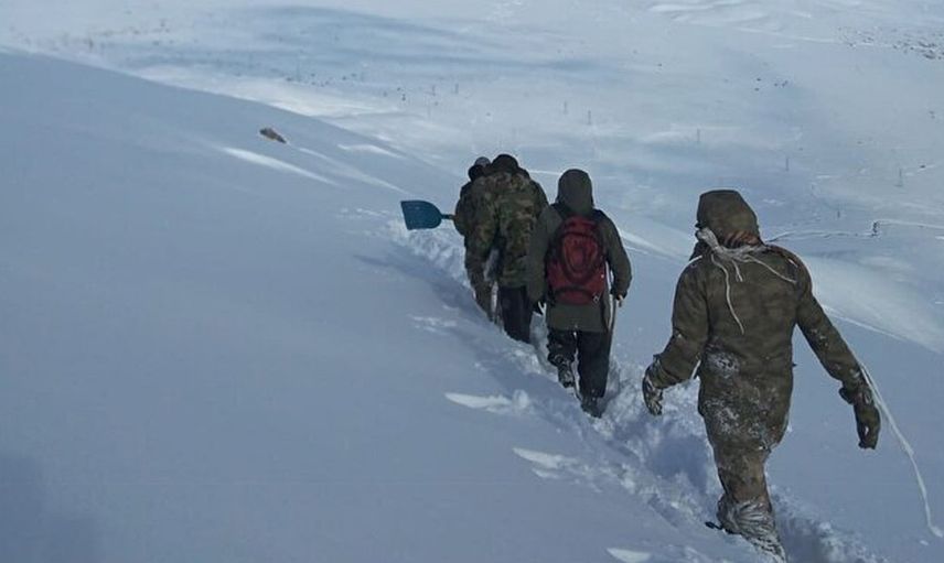 Hakkari'de Şehit Olan Asker İçin Köylüler Kar Kış Demeden Seferber Oldu