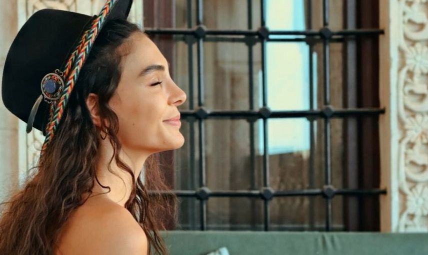 Destan Dizisinin Ebru Şahin’inin Estetiksiz Hali