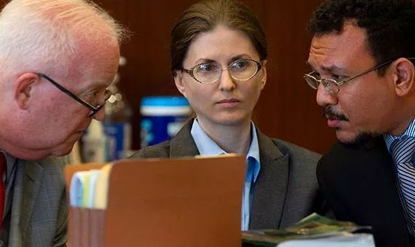 Böyle anne olmaz olsun! El kadar bebeğine öyle şeyler yaptı ki sosyal medyada tepki çekti