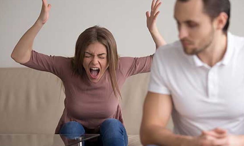 Kadınları çileden çıkaran erkek davranışları