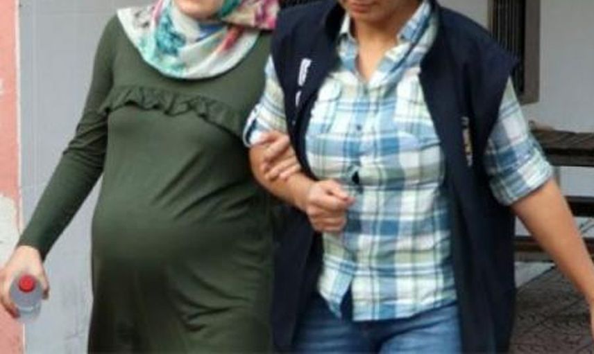 Hakimin FETÖ'cü Kadına: 2 Yıldır Eşin Yok, Sen Nasıl Hamile Kaldın?