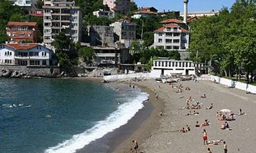 Din görevlilerinin şaşırtan plaj isteği!