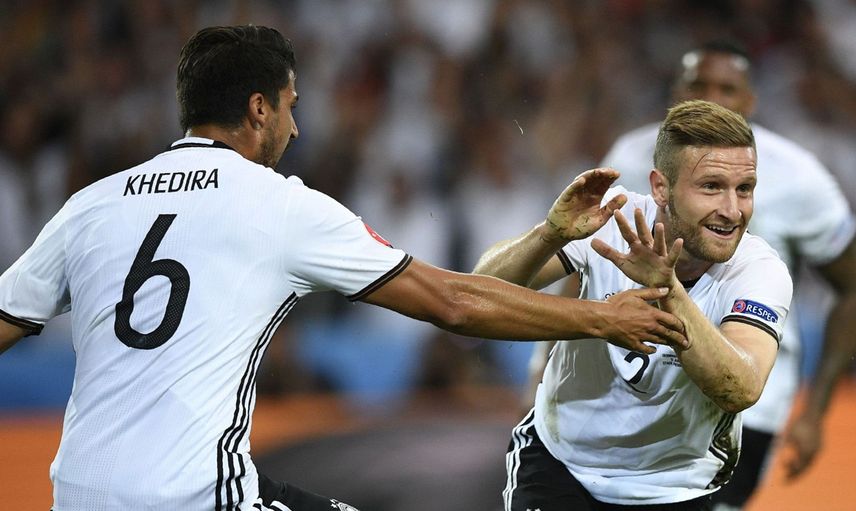Adana Demirspor Shkodran Mustafi İle Anlaşma Sağladı!