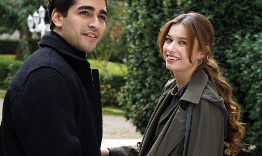 Afra Saraçoğlu Mert Ramazan Demir sorusu sonrası öyle bir şey yaptı ki: Kimsenin aklına gelmezdi!