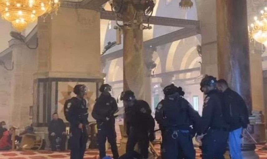 İsrail güçlerinin Kudüs'teki zulmü bitmiyor!