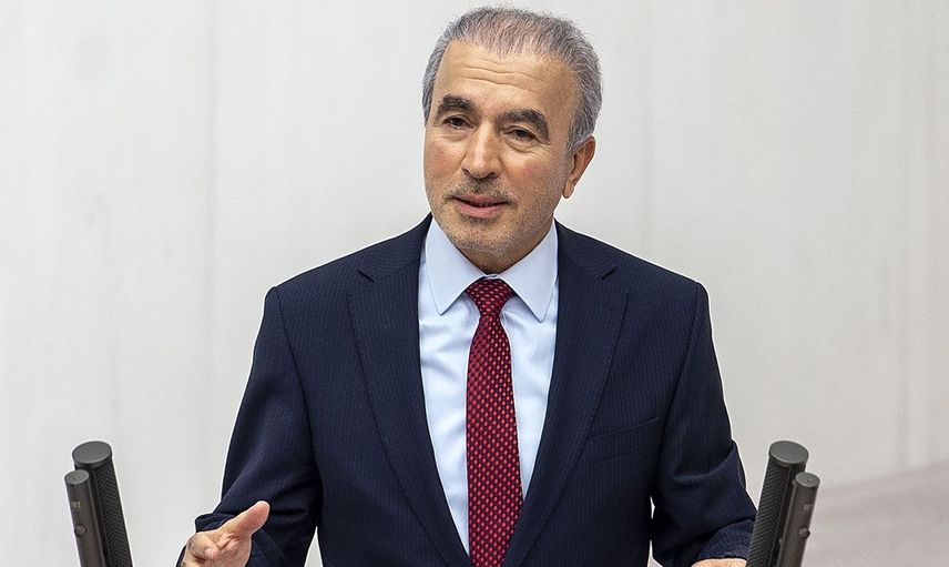 AK Parti'de Beklenmedik Görev Değişimi! Görevden Affını İsteyen  Naci Bostancı Kimdir?