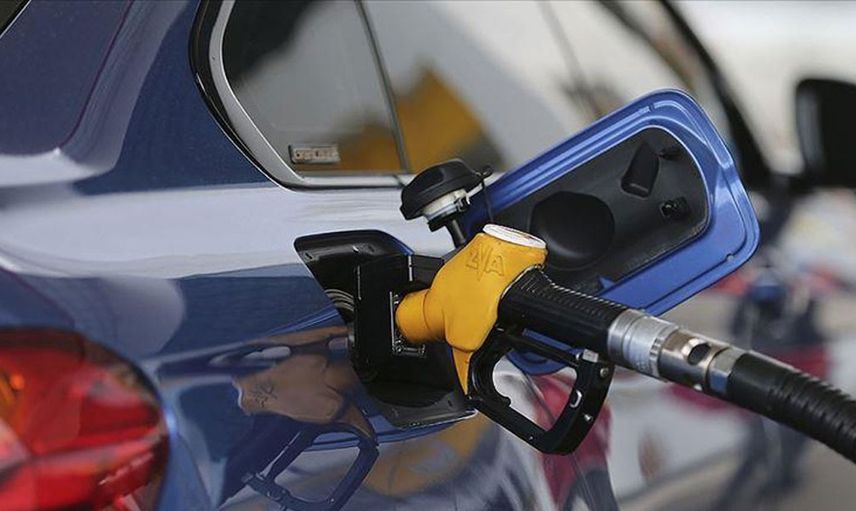 Akaryakıt fiyatlarındaki değişkenlik devam ediyor! Motorine gelmesi planlanan zam yine iptal edildi