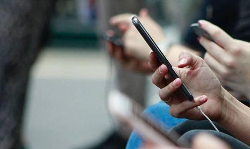 Akıllı Telefon Bağımlılığı En Yüksek Olan Ülkeler Açıklandı: Türkiye Kaçıncı Sırada?