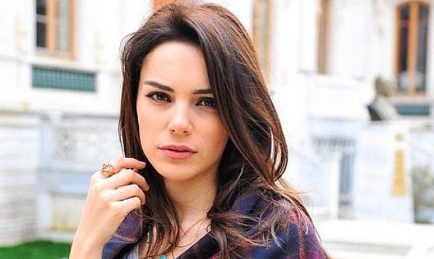 Almila Ada ve Yağmur Tanrısevsin Aynı Projede