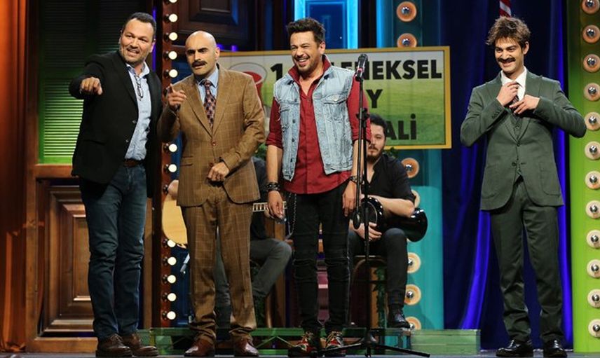 Ali Sunal Kimdir?