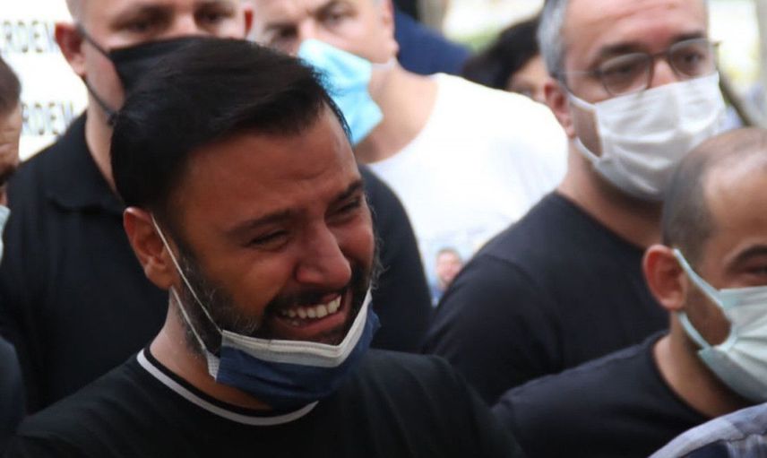 Alişan'ın Kardeşinin Cenazesine Yakın Arkadaşları Katılmadı