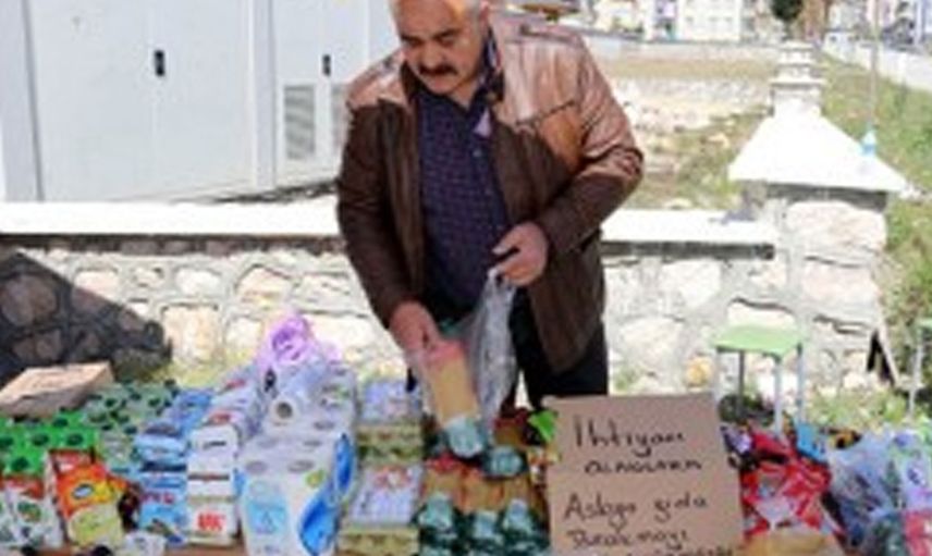 Amasya'da Büfe Sahibinden Alkışlanacak Davranış