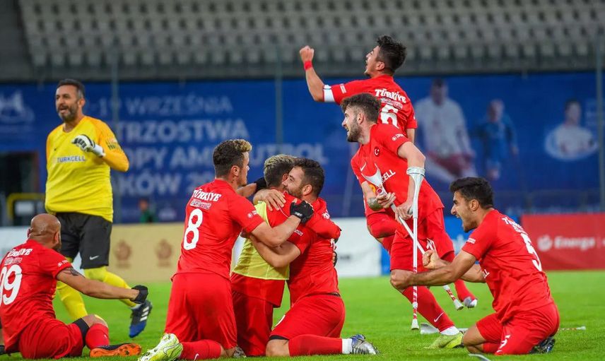 Milli Futbol Takımı'mız Yine Avrupa Şampiyonu Oldu!