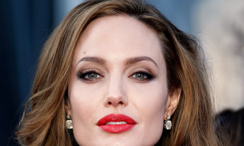 Angelina Jolie Kimdir? Angelina Jolie Boyu Kaç, Kilosu Kaç, Aslen Nereli, Sevgilisi Kimdir?