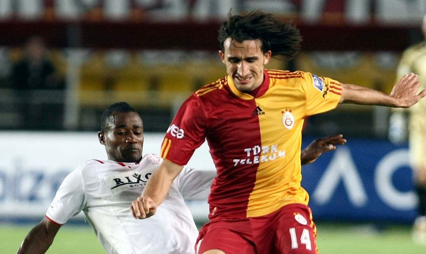 Beşiktaş Mehmet Topal'ı Kadrosuna Kattı!