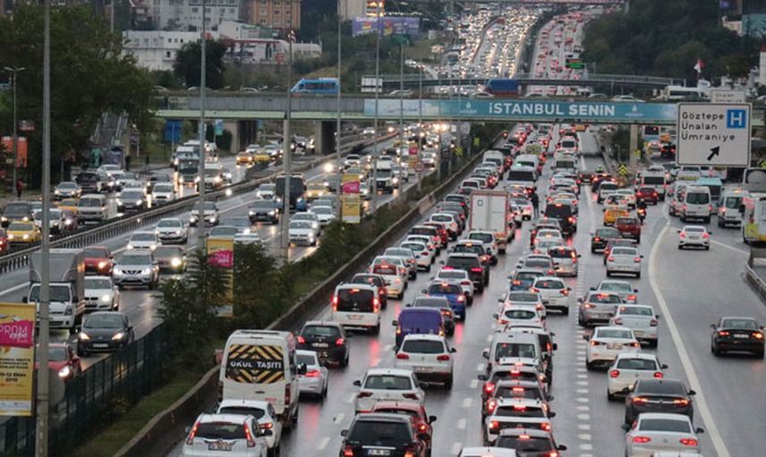 Trafiğe 3 Ayda 219 Bin 747 Aracın Kaydı Yapıldı