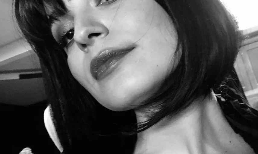 Aslı Bekiroğlu'nun Saçları Olay Oldu
