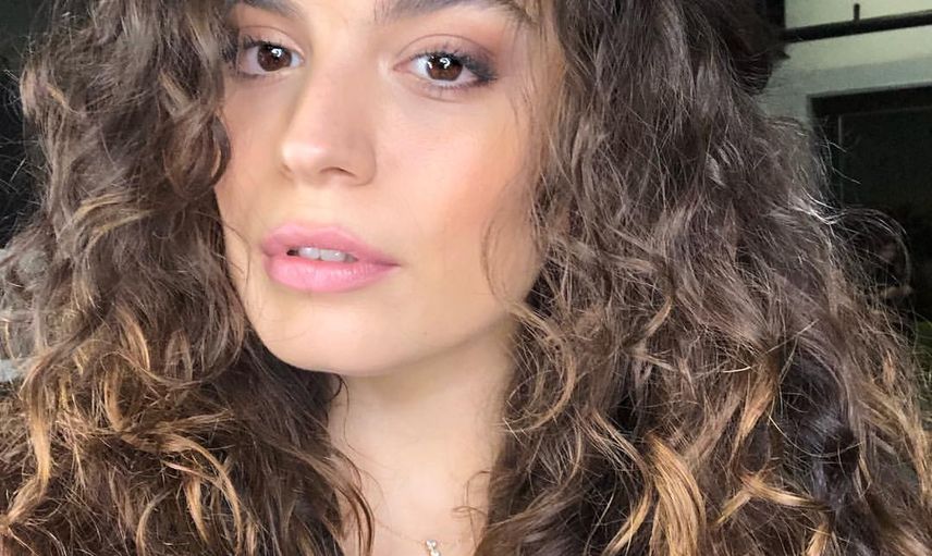 Aslı Bekiroğlu Fotoğrafları - Aslı Bekiroğlu Resimleri