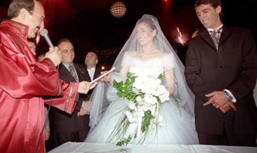 Hakan Şükür'ün Eşi Son Haliyle Çok Konuşuldu