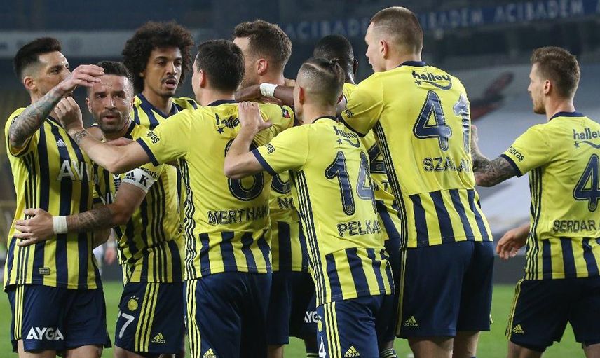 Attila Szalai'nin Babasından Transfer Açıklaması!