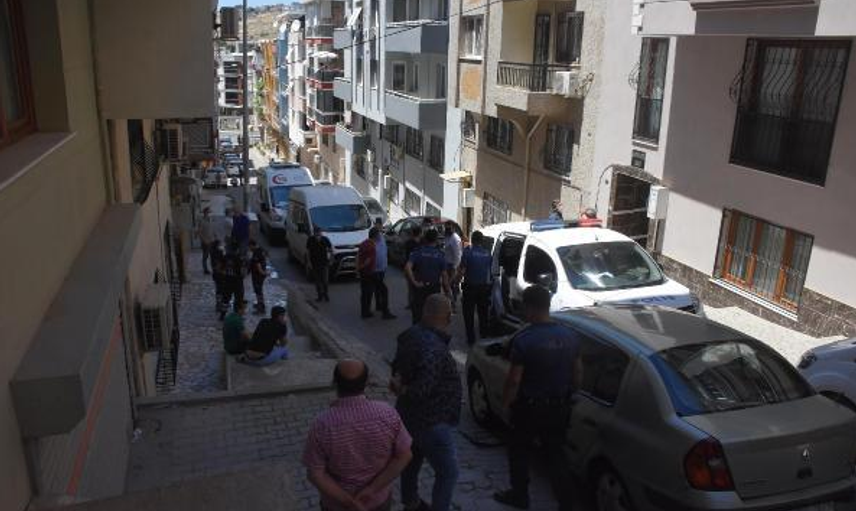 Kızını Eşarpla Boğup Sabaha Kadar Cesedin Yanında Duran Anne Tutuklandı